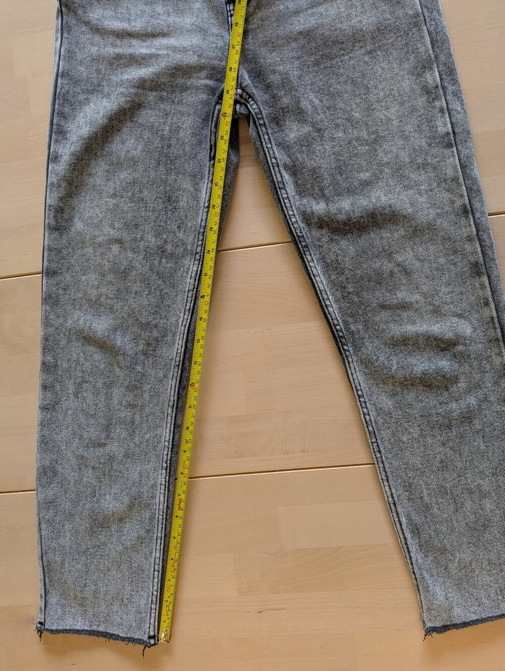 Only "Emily" Jeans High Waist Straight Raw Ankle Black Acid Size 28 - Picture 8 of 11